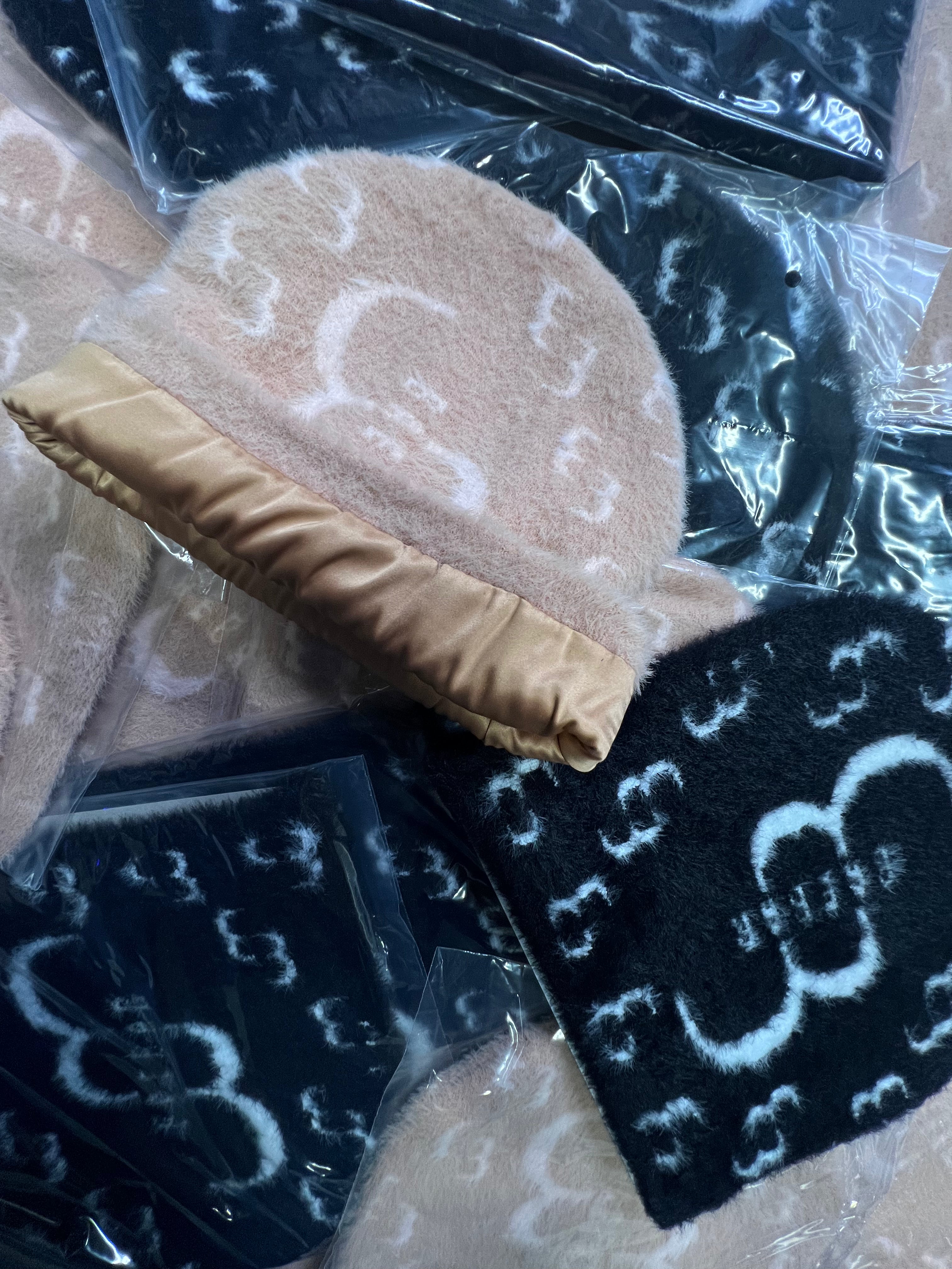 BaeBar Beanie